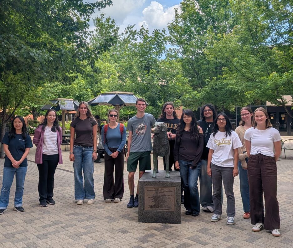 2026 NSF REU EXPLORE: Meeting our UMBC Retriever mascot, True Grit